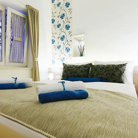 Apartament Dalti Center